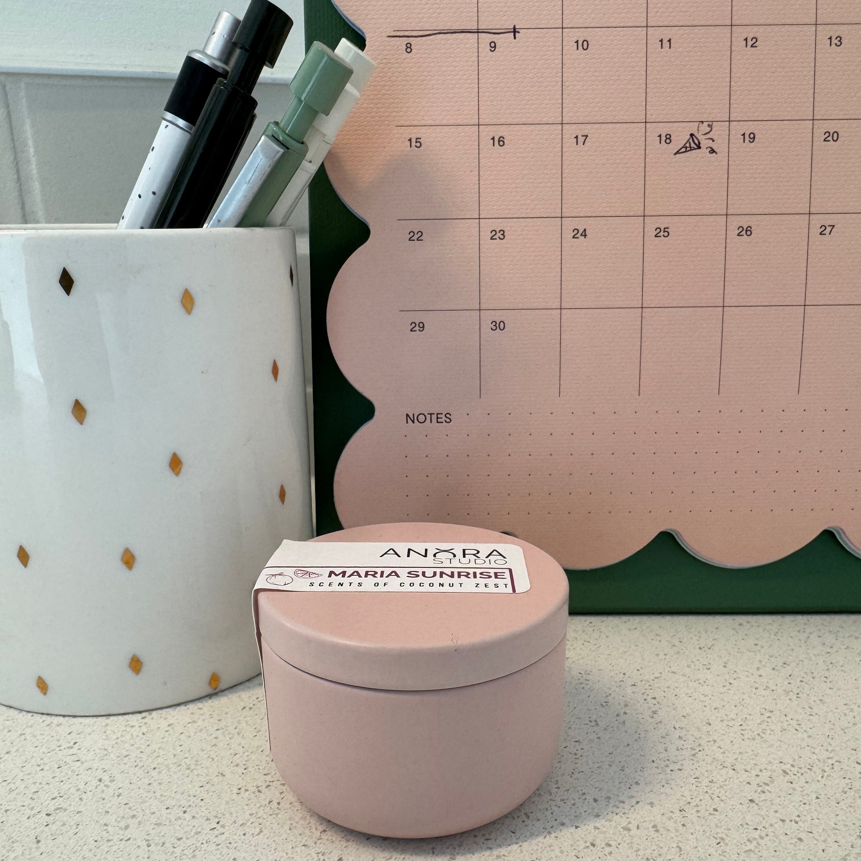 Maria Sunrise: Scents of Coconut Zest. Gift Tin.